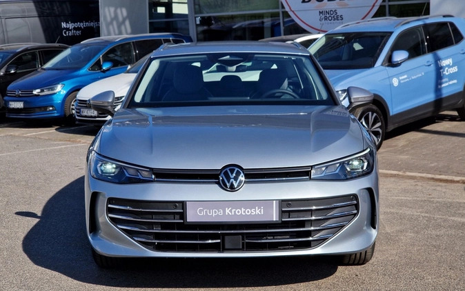 Volkswagen Passat cena 176500 przebieg: 1, rok produkcji 2024 z Puszczykowo małe 254